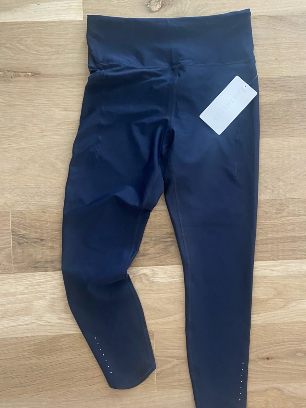 Athleta Navy High-Rise women’s Performance Leggings 7/8 pacesetter